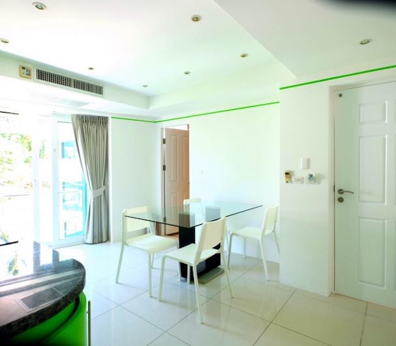 Сдается в аренду двухкомнатная квартира в жилом комплексе Kata Ocean View Residence.