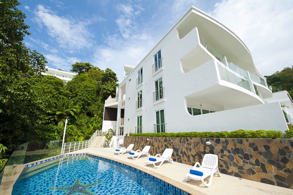 Сдается в аренду двухкомнатная квартира в жилом комплексе Kata Ocean View Residence.