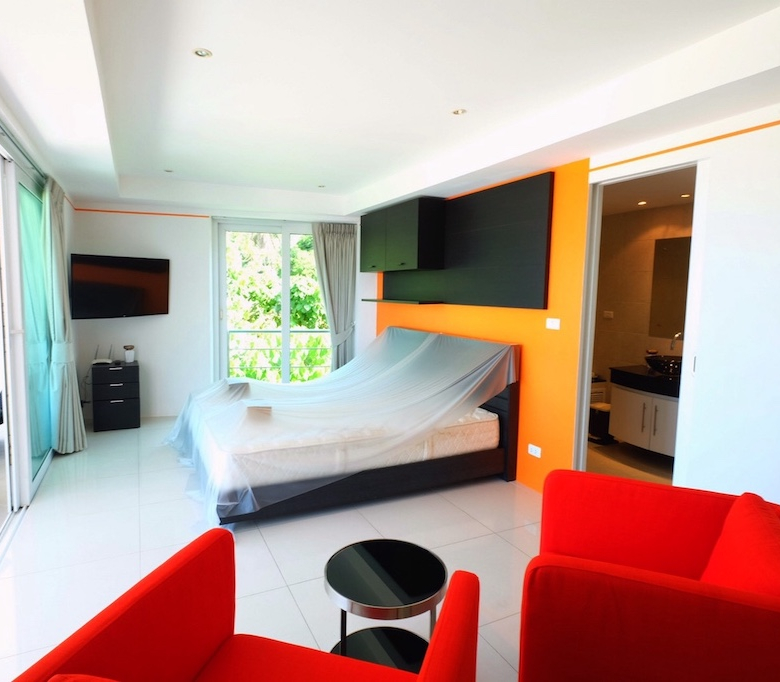 2 Bedroom Condo for Sale at Kata Ocean View Residence