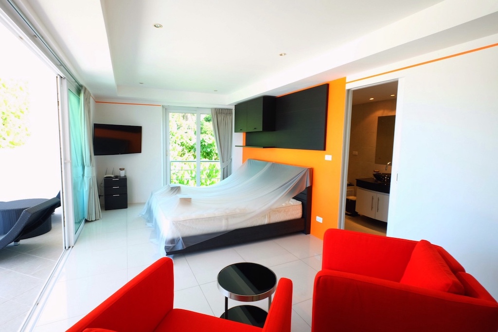 2 Bedroom Condo for Sale at Kata Ocean View Residence