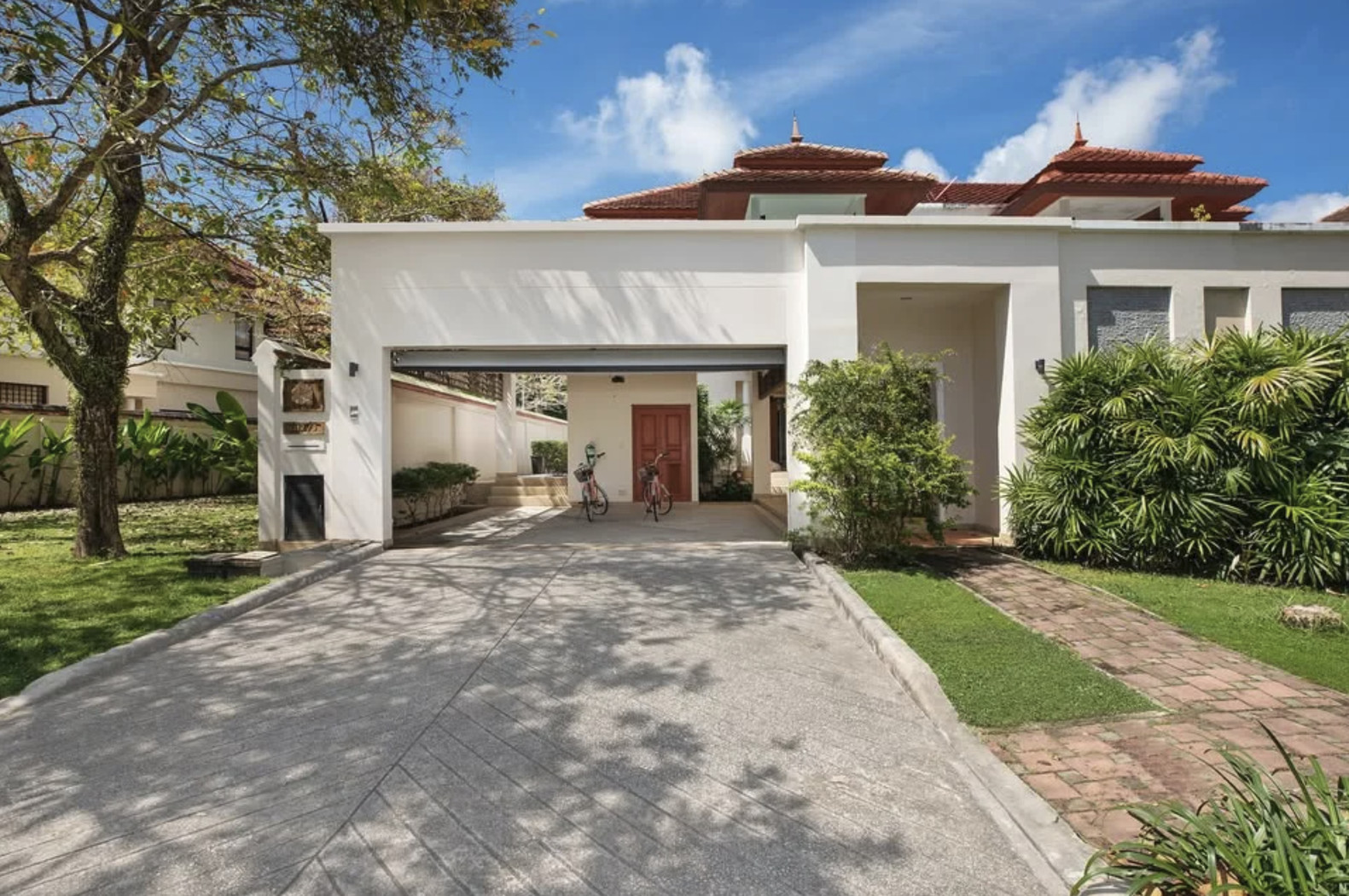 4 bedroom villa for sale at Angsana Villas Phuket