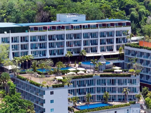 4-star hotel for sale in Patong Phuket with sea view