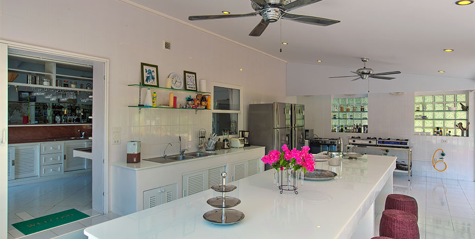 5 Bedroom Luxury Villa for Rent in Paklok Near Ao Po Marina