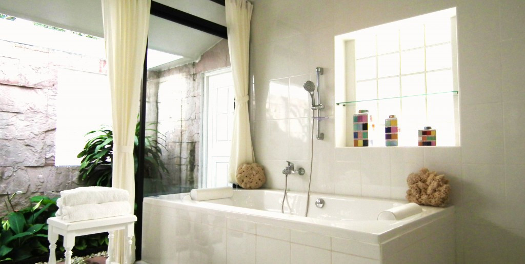 5 Bedroom Luxury Villa for Rent in Paklok Near Ao Po Marina