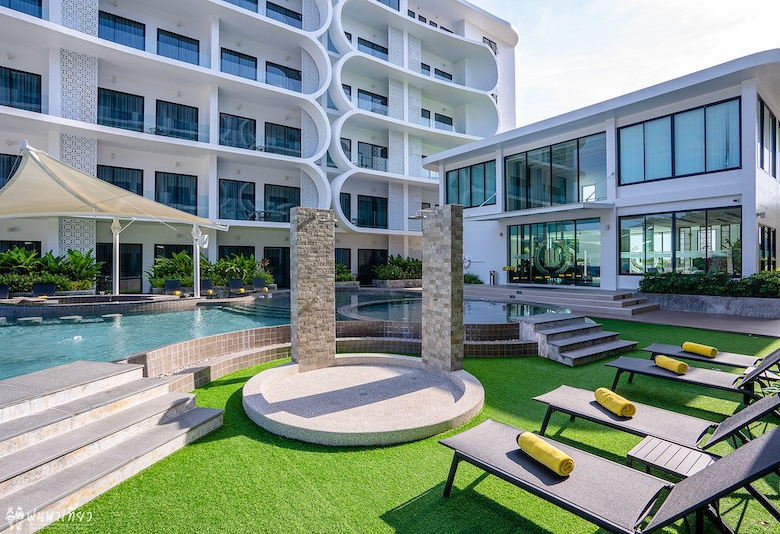 1 Bedroom Duplex for Rent in Rawai Phuket – Utopia Loft