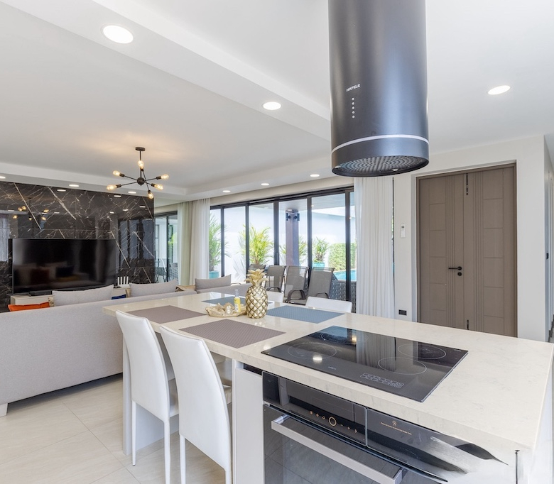 3 Bedroom Pool Villa for Rent at Garden Village Si Sunthon
