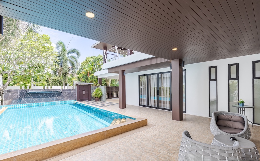 3 Bedroom Pool Villa for Rent at Garden Village Si Sunthon