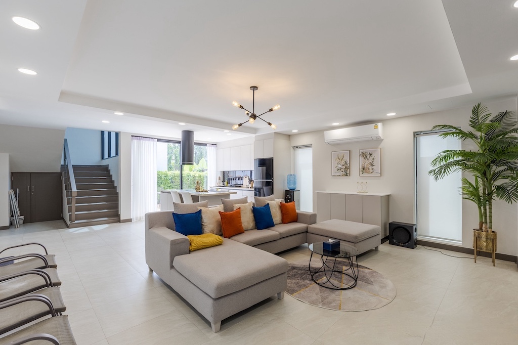 3 Bedroom Pool Villa for Rent at Garden Village Si Sunthon