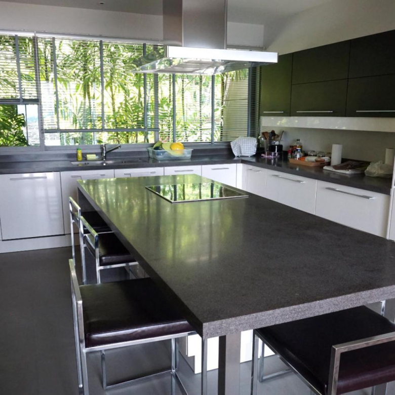 4-Bedroom Sea View Pool Villa for Rent in Layan Phuket – La Colline
