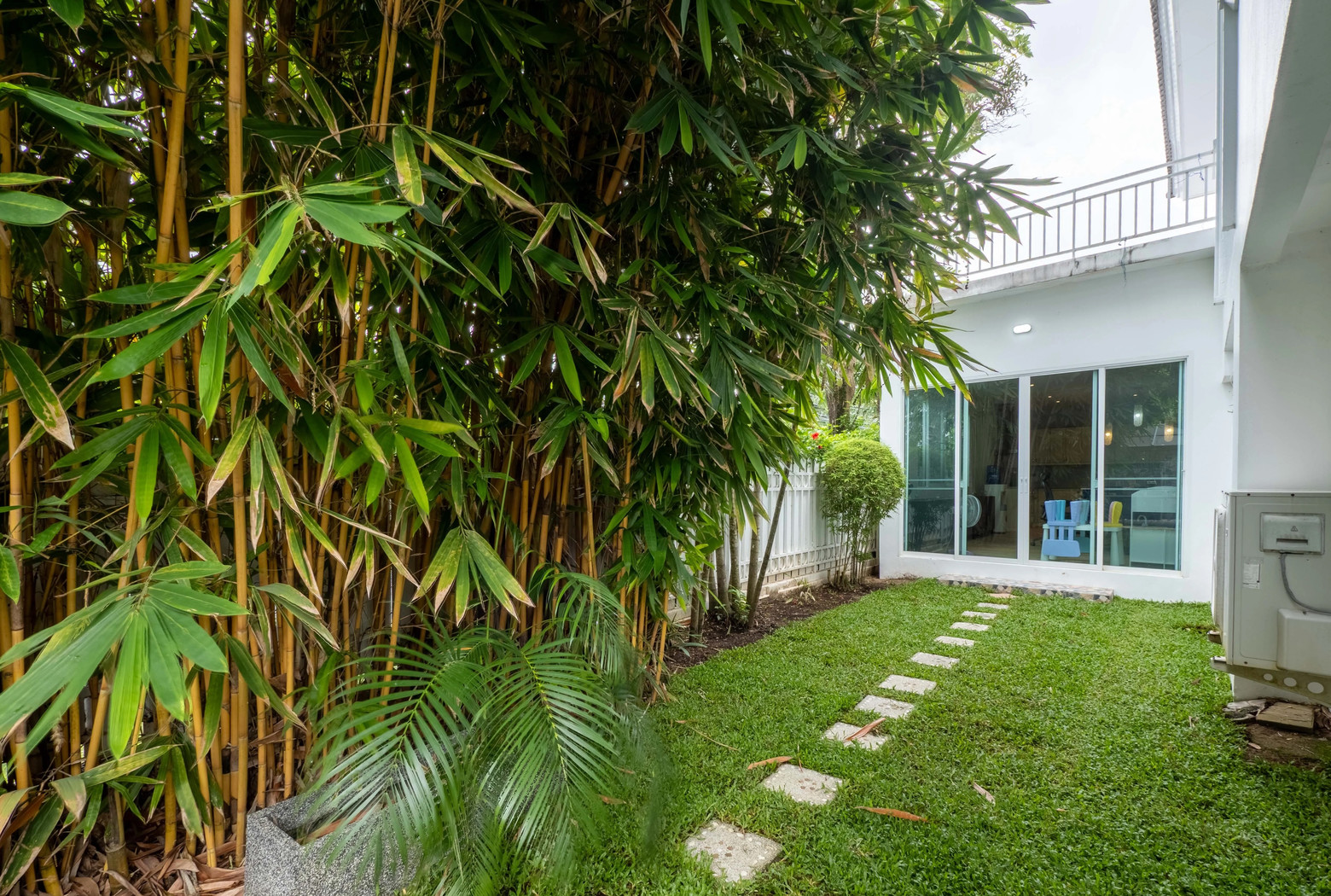 5 Bedroom House for Rent in Chalong at Land and Houses Park