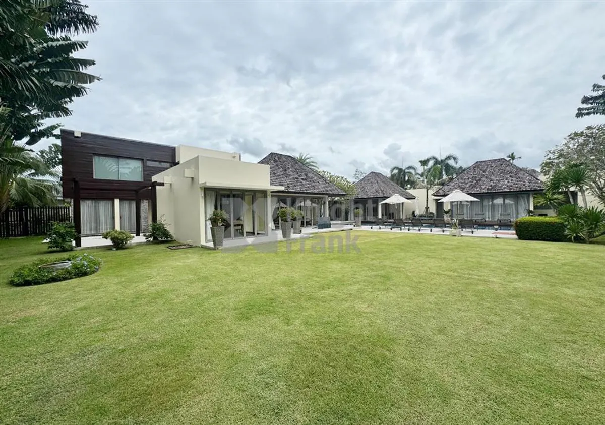 4 Bedroom Luxury Villa for Rent at Layan Hills Estate