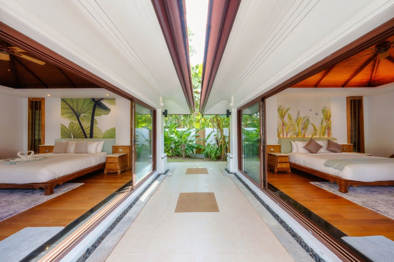 Luxury 6-Bedroom Marina Villa for Sale in Boat Lagoon Phuket