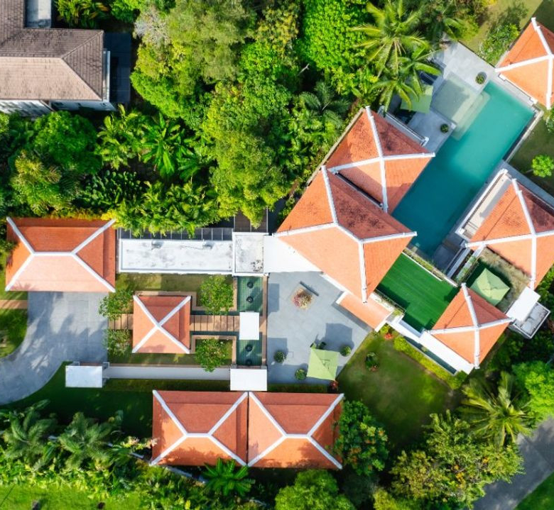 Luxury 6-Bedroom Marina Villa for Sale in Boat Lagoon Phuket