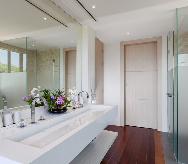 18-Bedroom Private Sea View Estate for Sale in Layan, Phuket