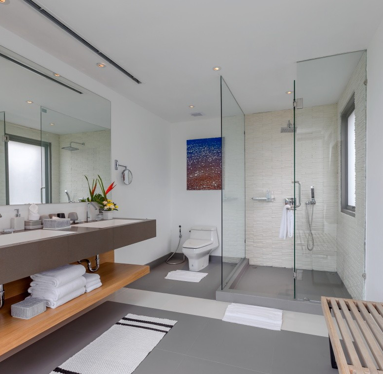 18-Bedroom Private Sea View Estate for Sale in Layan, Phuket