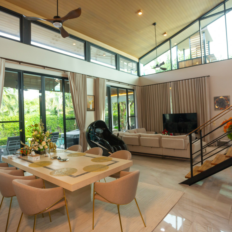 4-Bedroom Pool Villa for Sale at Nai Harn Baan Bua – Baan Varij