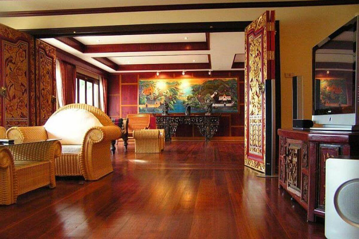 Sea View Hotel for Sale in Patong | 24-Apartment Estate
