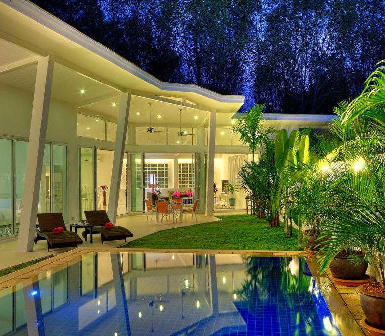 5-Villa Private Estate for Sale near Ao Po Marina, Phuket