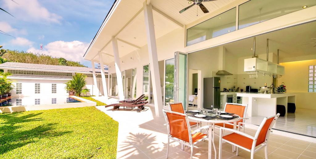 5-Villa Private Estate for Sale near Ao Po Marina, Phuket