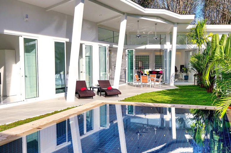 5-Villa Private Estate for Sale near Ao Po Marina, Phuket