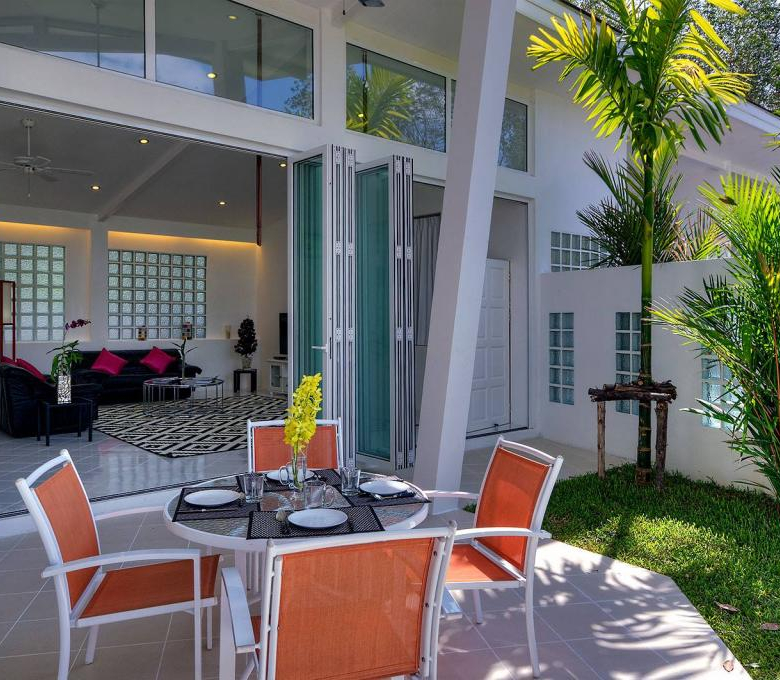 5-Villa Private Estate for Sale near Ao Po Marina, Phuket