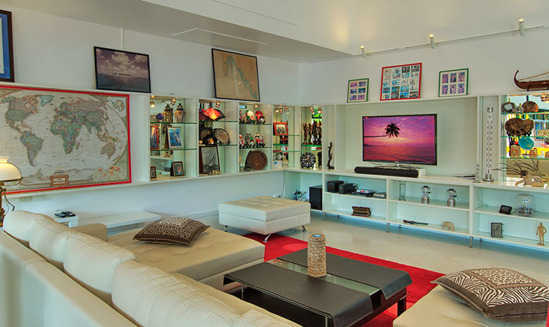 5-Villa Private Estate for Sale near Ao Po Marina, Phuket