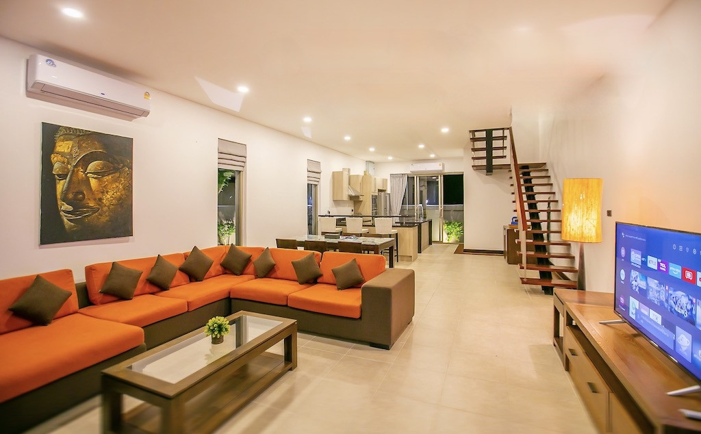Resort for Sale in Paklok Phuket with 5 Villas