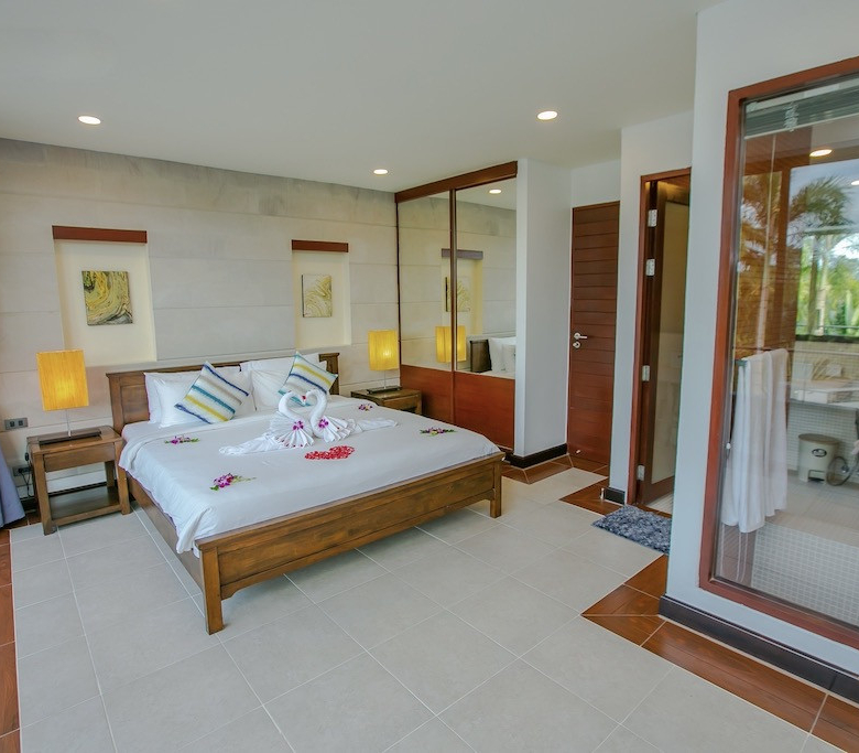 Resort for Sale in Paklok Phuket with 5 Villas