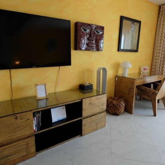 Sea View 1-Bedroom Suite for Rent in Patong