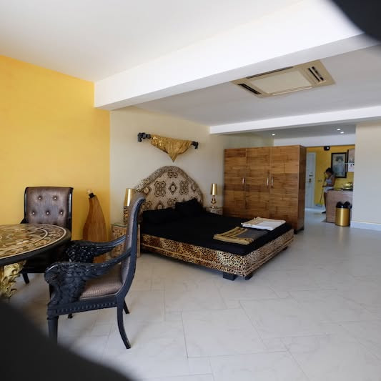 Sea View 1-Bedroom Suite for Rent in Patong