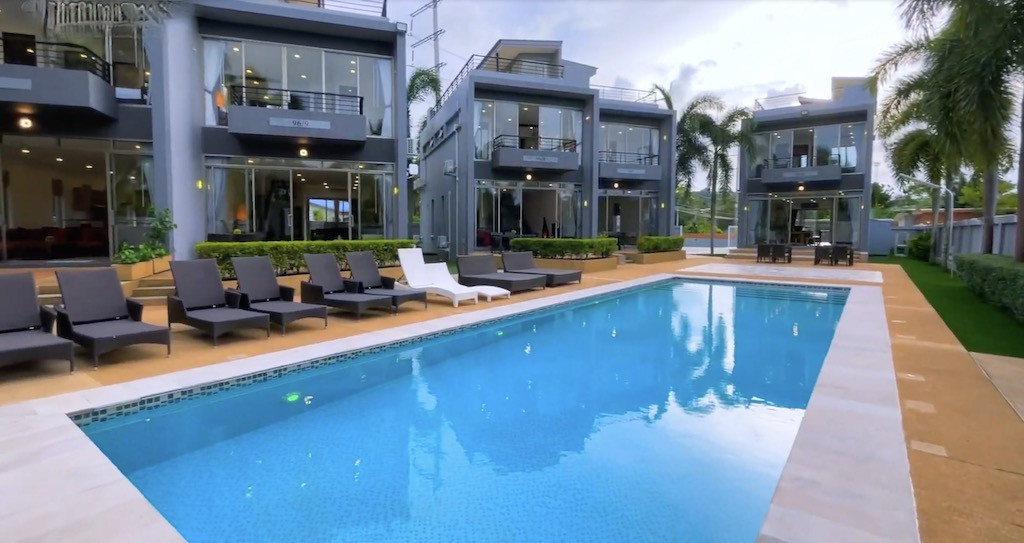 Resort for Sale in Paklok Phuket with 5 Villas