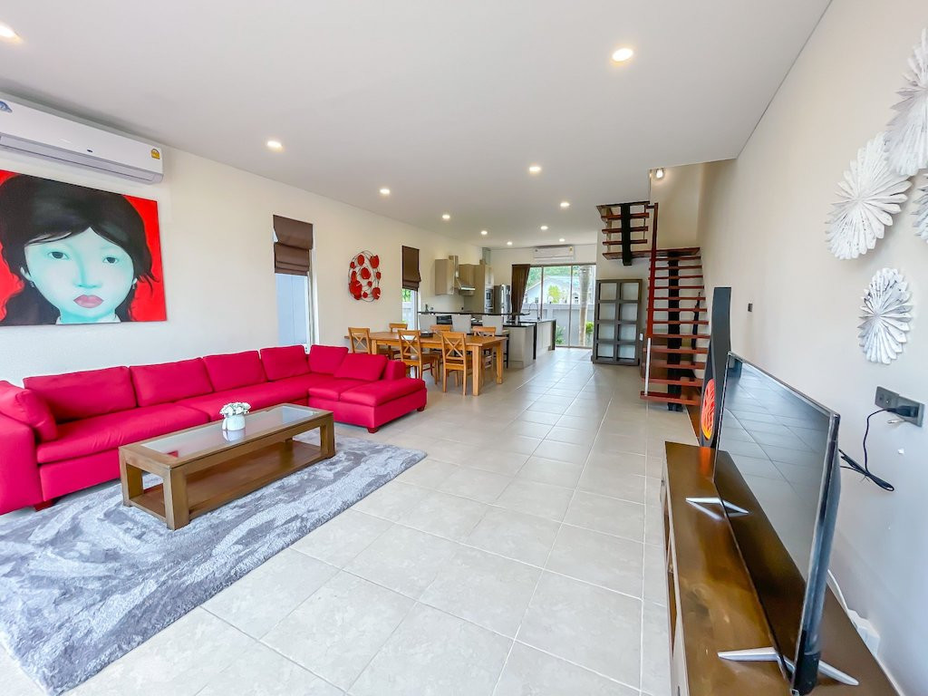 Resort for Sale in Paklok Phuket with 5 Villas