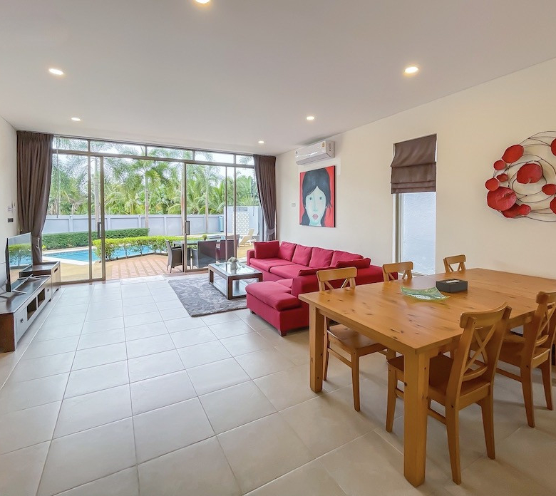 Resort for Sale in Paklok Phuket with 5 Villas