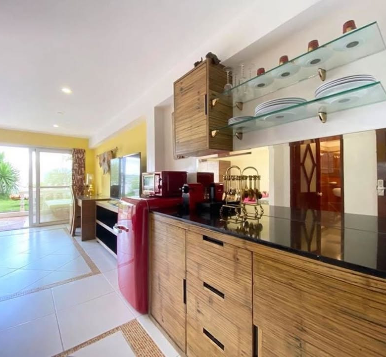 Sea View Studio Apartment with Private Garden for Rent in Patong