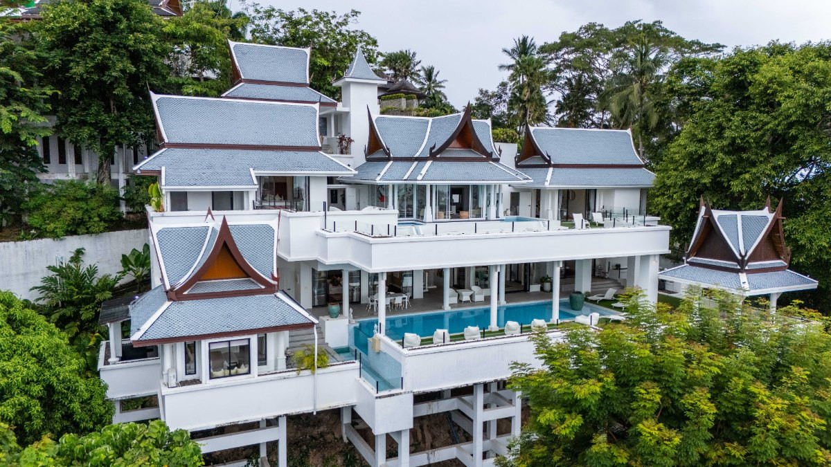 5-Bedroom Sea View Pool Villa for Sale in Surin, Phuket