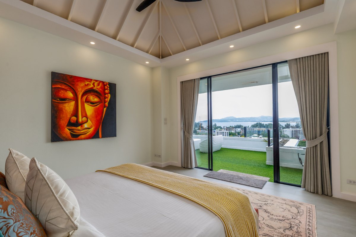 5-Bedroom Sea View Pool Villa for Sale in Surin, Phuket