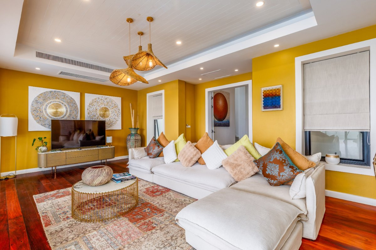 5-Bedroom Sea View Pool Villa for Sale in Surin, Phuket