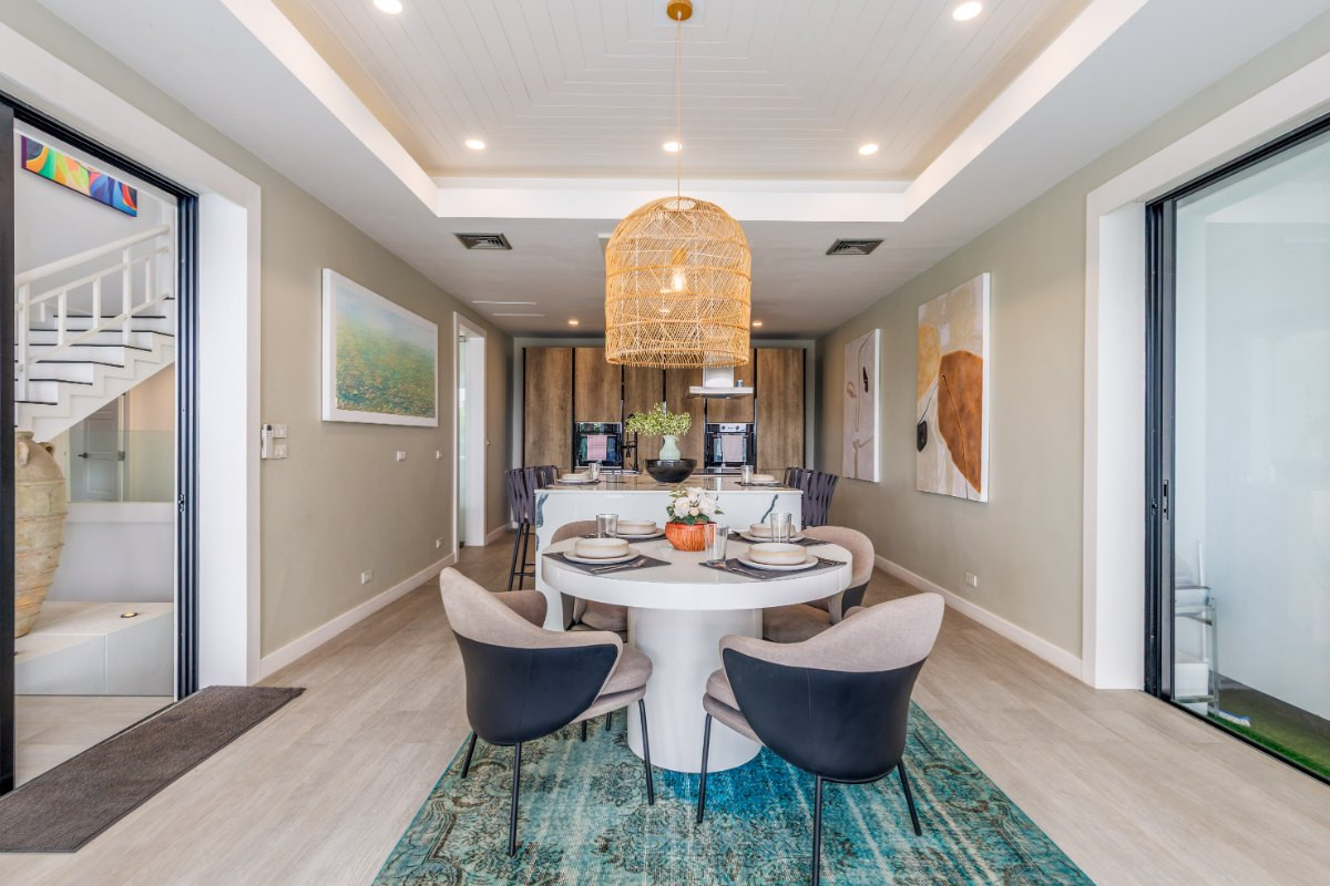 5-Bedroom Sea View Pool Villa for Sale in Surin, Phuket