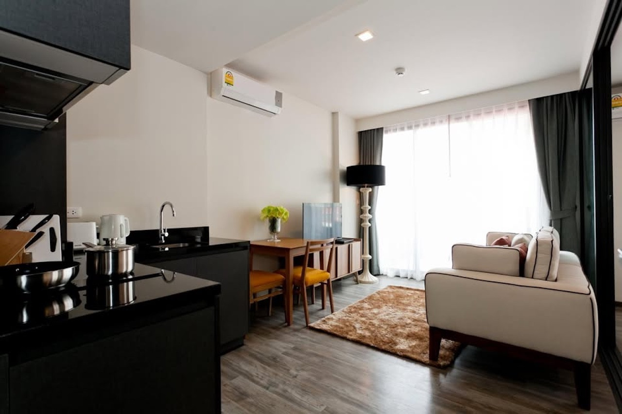 1 Bedroom Foreign Freehold Condo for Sale at The Deck Patong