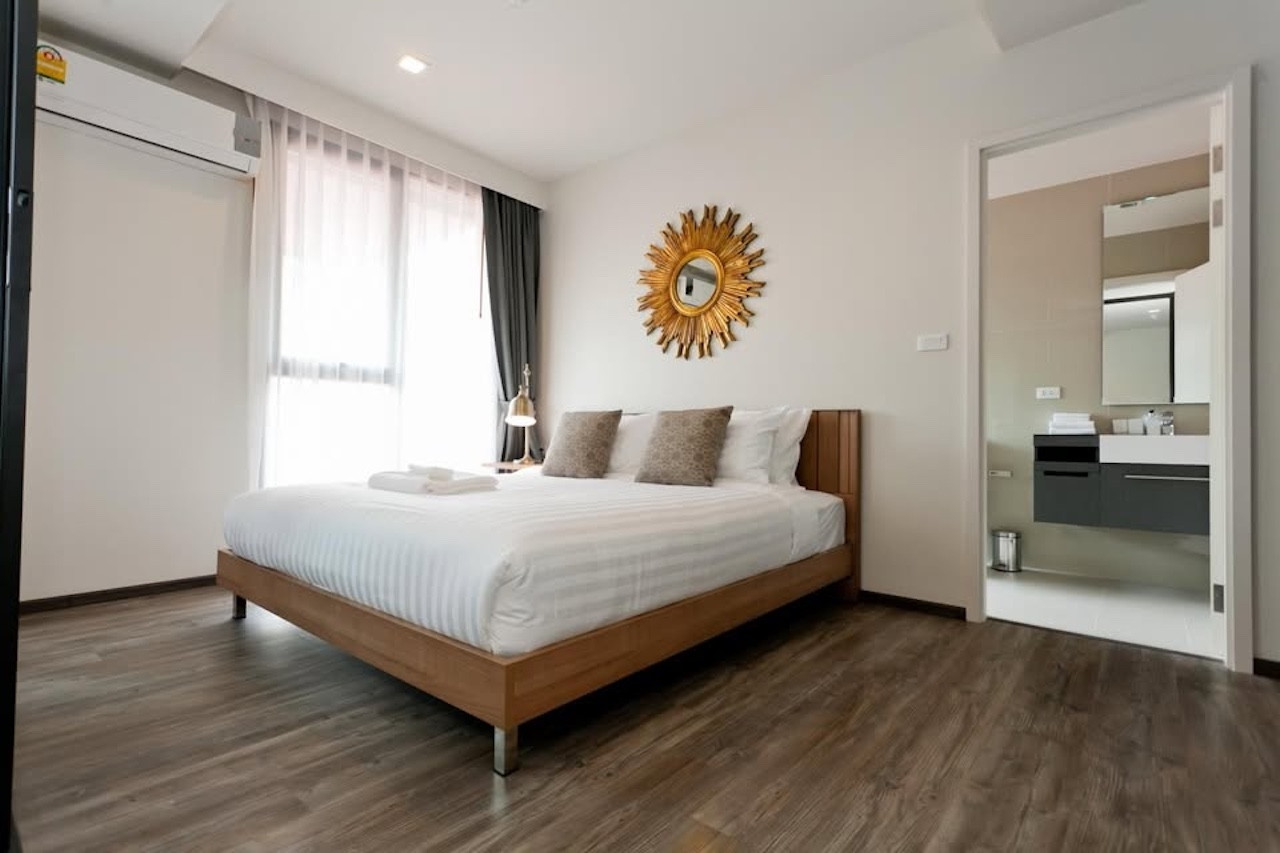 1 Bedroom Foreign Freehold Condo for Sale at The Deck Patong