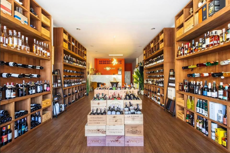 Established Wine Business for Sale in Rawai – Saiyuan, Phuket