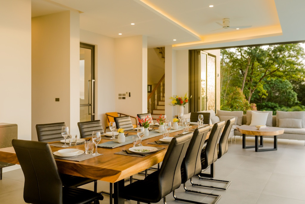 6 Bedroom Sea View Pool Villa for Sale in Yamu Hills