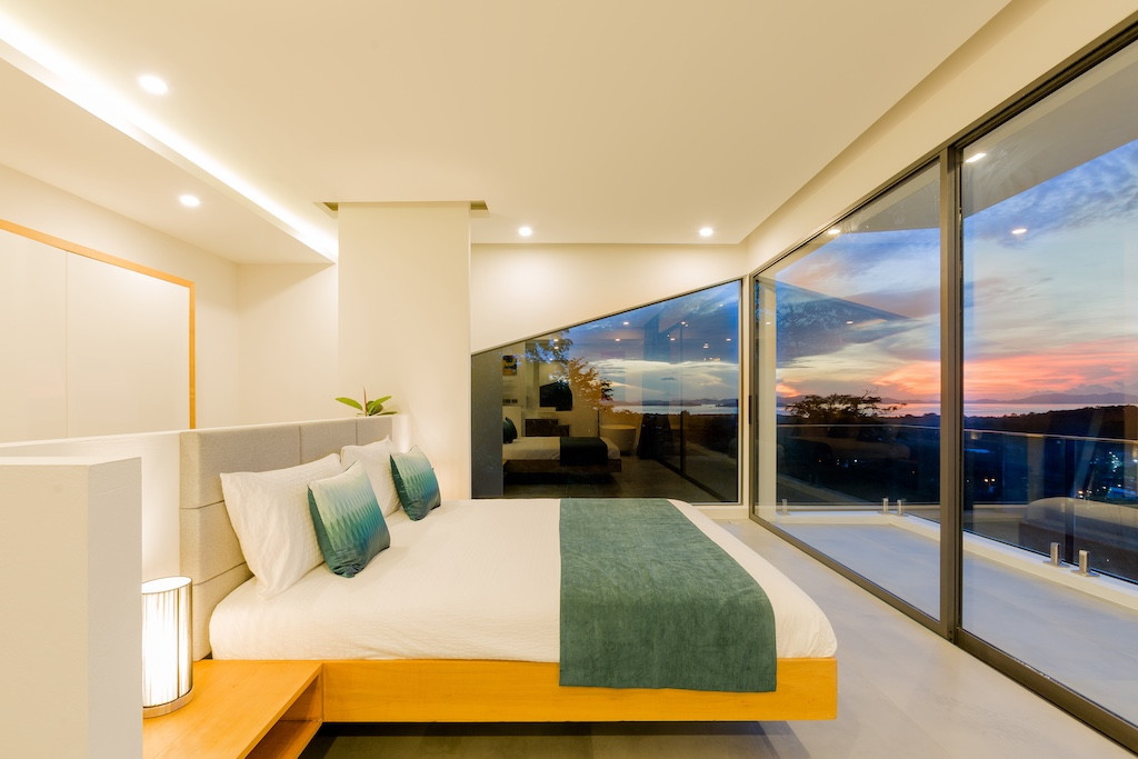 6 Bedroom Sea View Pool Villa for Sale in Yamu Hills