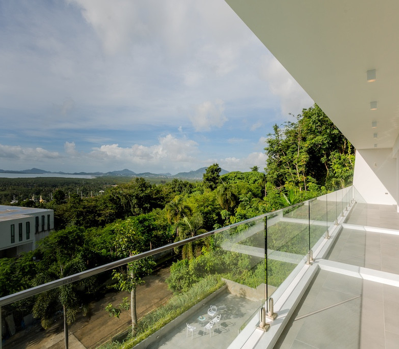6 Bedroom Sea View Pool Villa for Sale in Yamu Hills