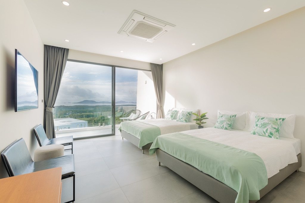6 Bedroom Sea View Pool Villa for Sale in Yamu Hills