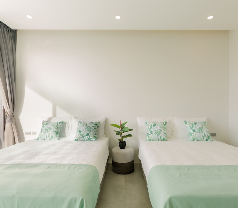 6 Bedroom Sea View Pool Villa for Sale in Yamu Hills