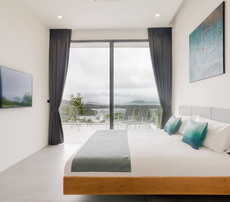 6 Bedroom Sea View Pool Villa for Sale in Yamu Hills