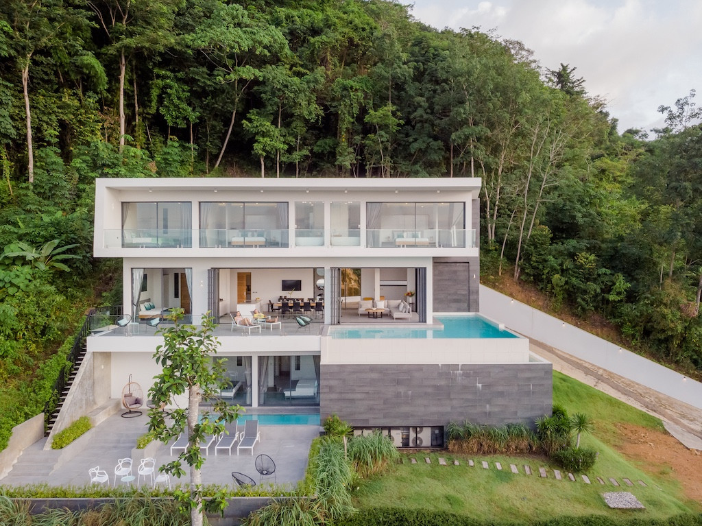 6 Bedroom Sea View Pool Villa for Sale in Yamu Hills