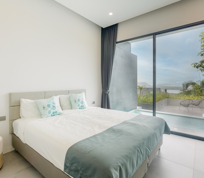 6 Bedroom Sea View Pool Villa for Sale in Yamu Hills