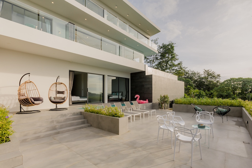 6 Bedroom Sea View Pool Villa for Sale in Yamu Hills